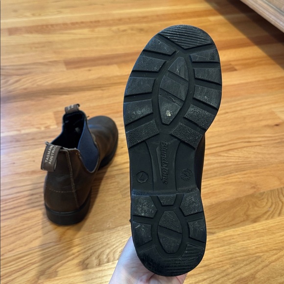 Blundstone boots - Picture 6 of 8